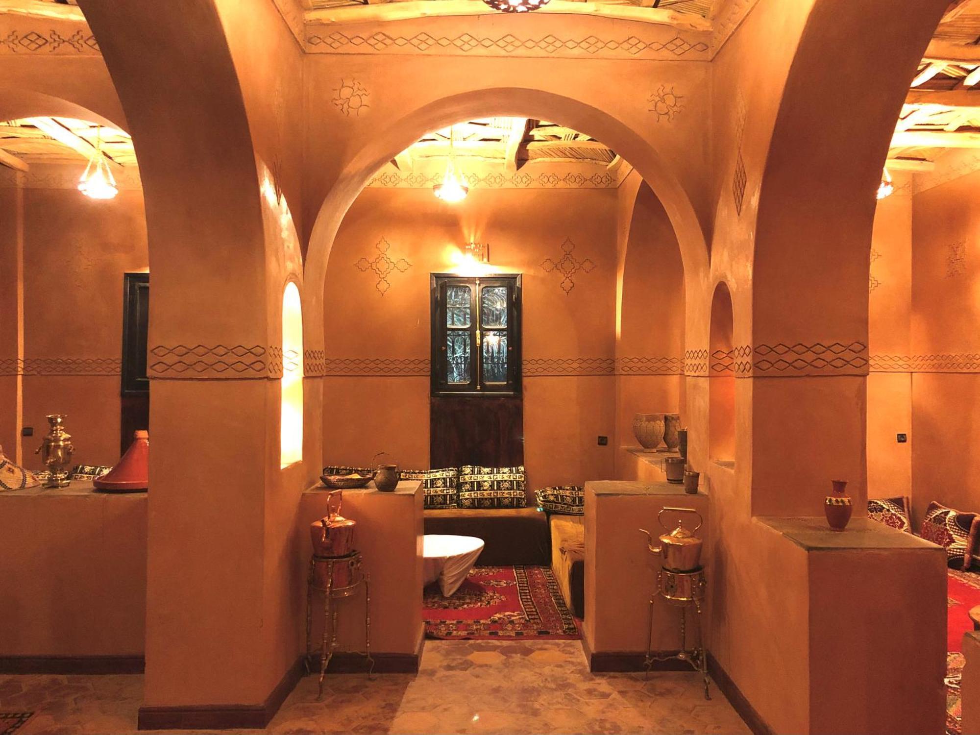 Kasbah Ennakb Hotel Nkob Exterior photo